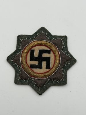 Original WWII German Cross in Gold (Deutsches Kreuz in Gold) Cloth Version (Stoffausführung)