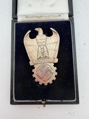 Dr Fritz Todt Prize No 64 eagle and cogwheel front