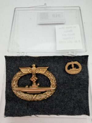 Schwerin U-Boat War Badge with miniature stickpin