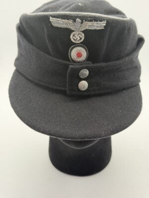 Heer Panzer Officer M43 Field Cap original WWII