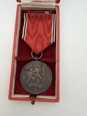 Original cased 13 March 1938 Anschluss Medal