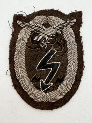 luftwaffe-radio-operator-badge-bullion-front.jpg