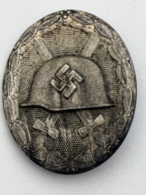 wound-badge-silver-maker-92-josef-rucker
