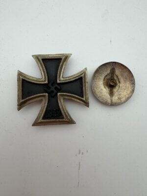 L/53 Hymmen Iron Cross 1st Class 1939 screwback obverse